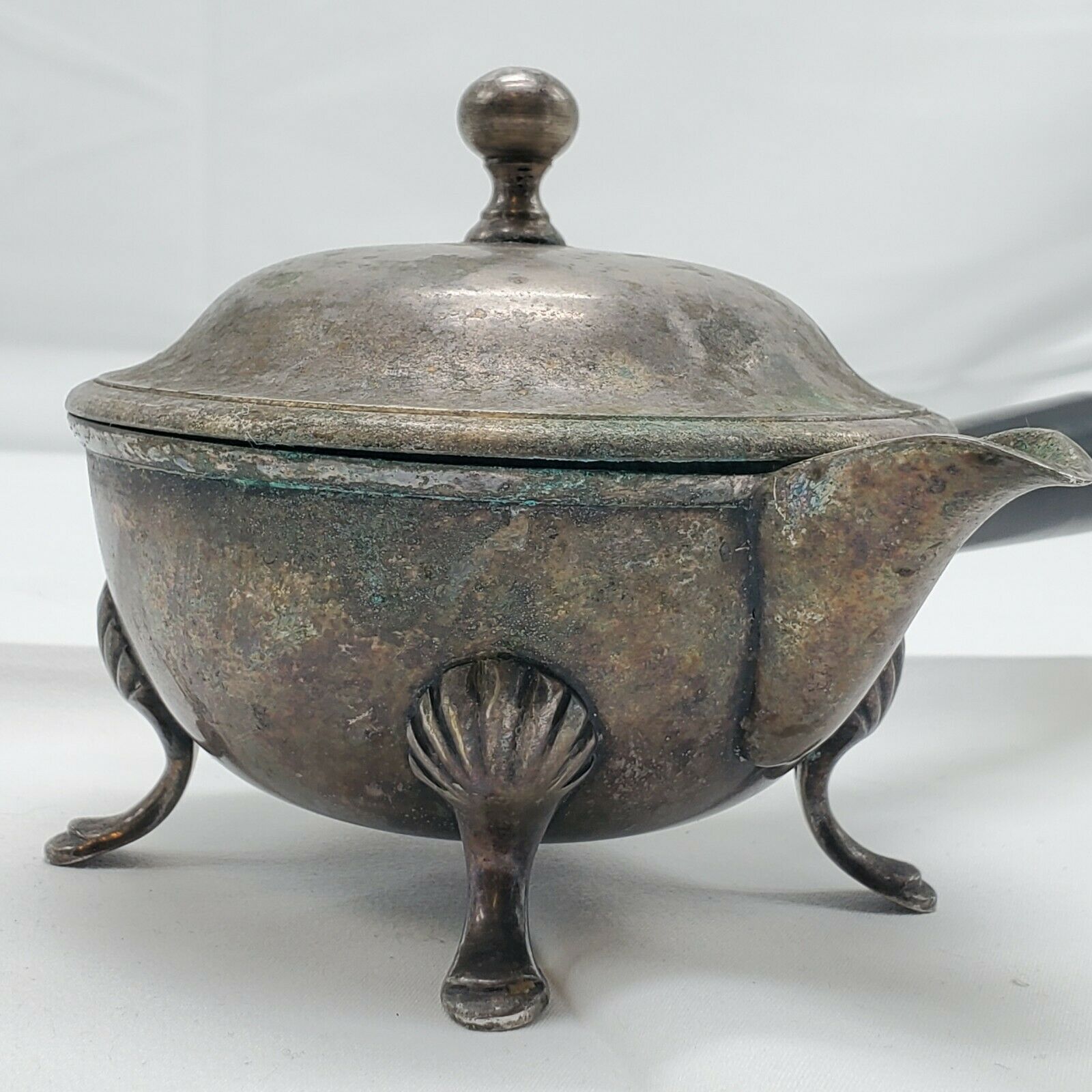 Vintage E.p.n.s Silver Sauce Pot Boat Pipkin With Lid & Footed Wooden Handle